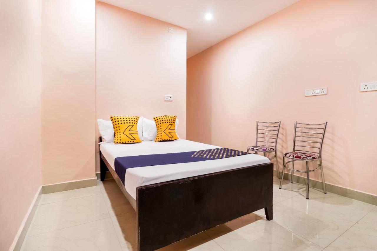 Spot On 63000 Hotel S.S. Plaza Banthra Sikandarpur Kültér fotó